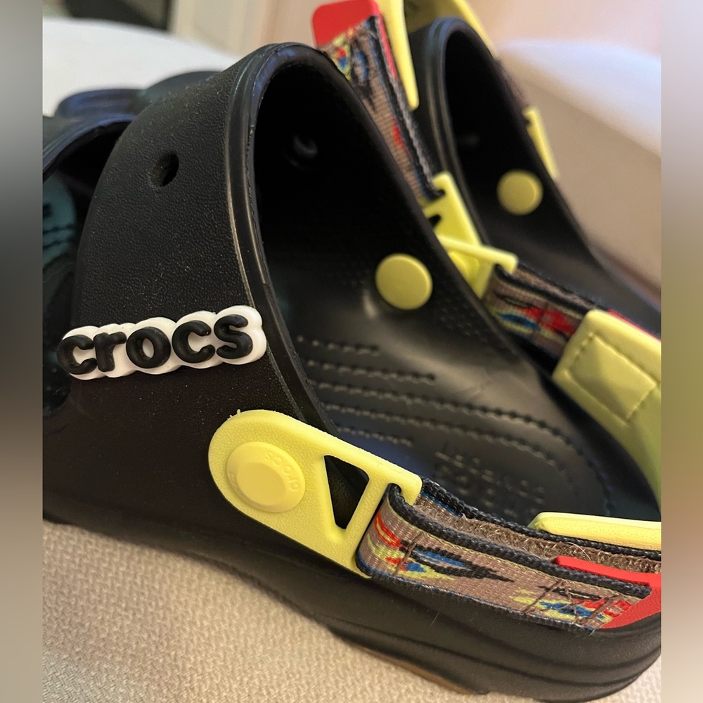 COPY - Tribal Print Strap Original Crocs